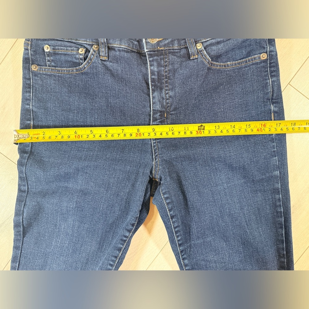 Lauren Ralph Lauren Modern Straight Leg Jeans Dark Indigo Wash Size 6 - Picture 12 of 16